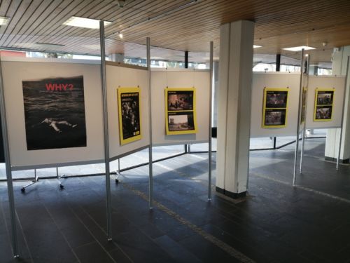Ausstellung Menschen auf der Flucht im Kempener Rathaus